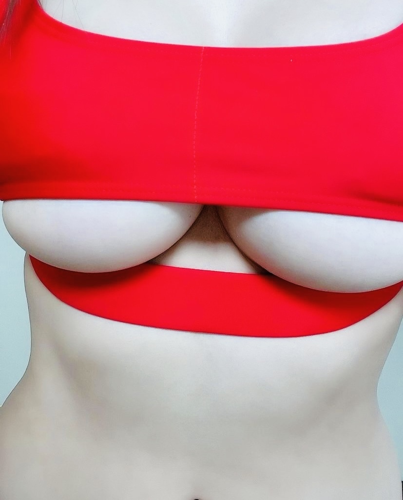 ねぇ、もうおやすみしちゃう？一緒にいられる時間が少ないと寂しいなぁ…